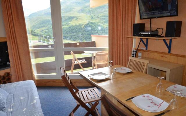 Appartement Les Menuires, 1 pièce, 3 personnes - FR-1-452-251