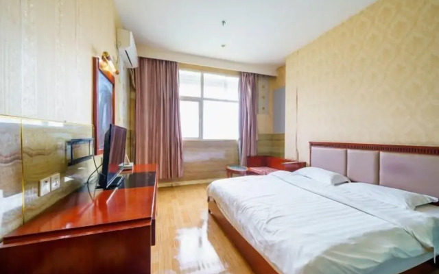 Nanning Hongtu Business Hotel (Railway Station)