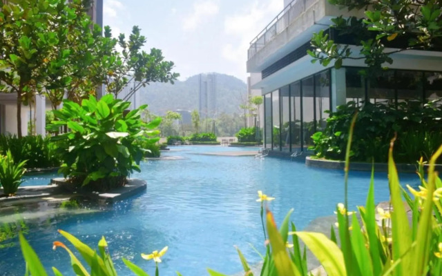 Pool View Casa Suite @ Midhill Genting Highlands (5pax)