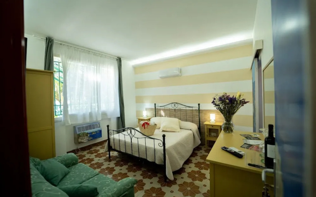 Room-camagna Country House Scopello Room