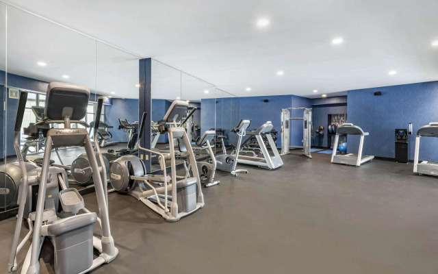 Cambria Hotel Minneapolis Maple Grove