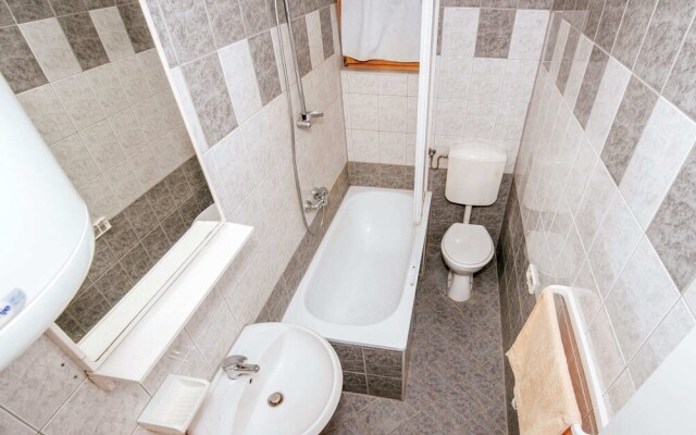 Cozy Holiday Home in Zadar with Swimming Pool