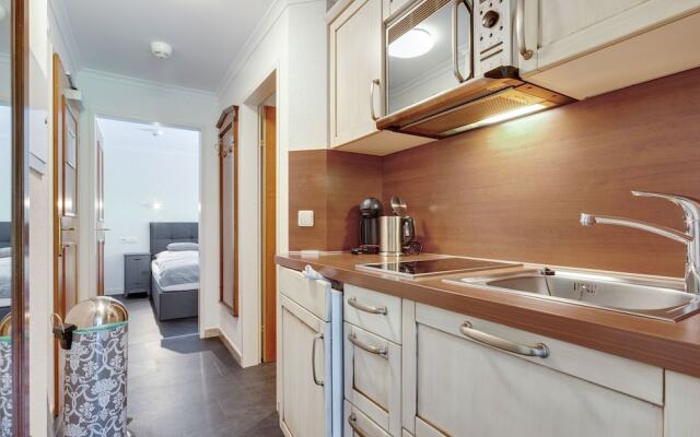 Simplistic Apartment in Mayrhofen With Sauna