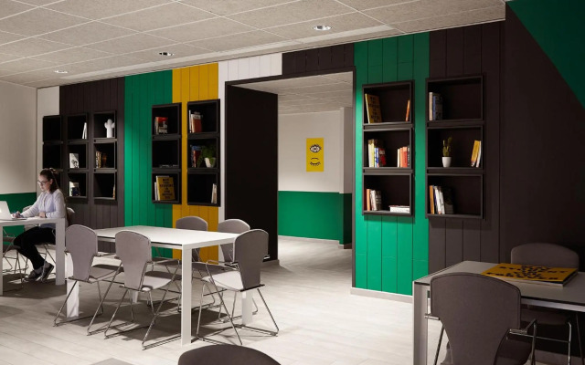 The Social Hub Paris La Defense