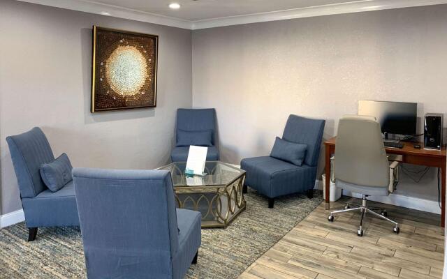 Quality Inn Redding near I-5