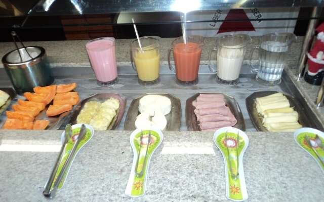 Hotel Verdes Mares