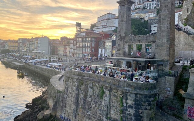 Apartment With One Bedroom In Porto, With Wonderful Mountain View, Terrace And Wifi