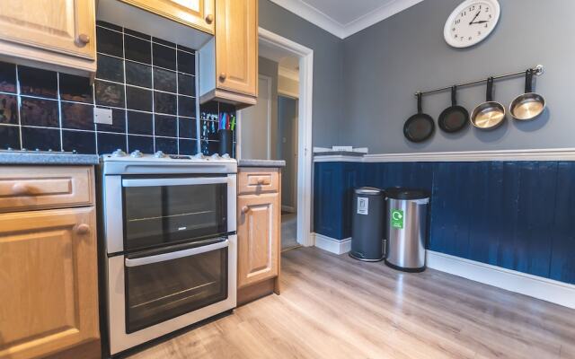 Kings Field Masionette