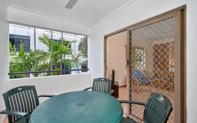 Royal Palm Villas Cairns