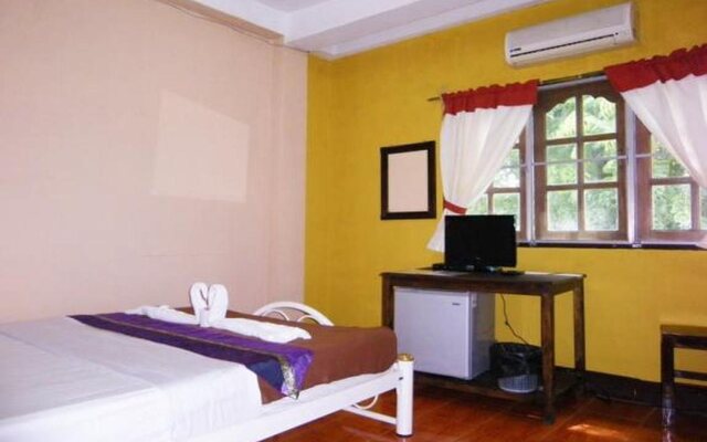 Nan Guesthouse