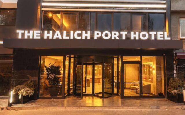 Csk The Halich Port Istanbul