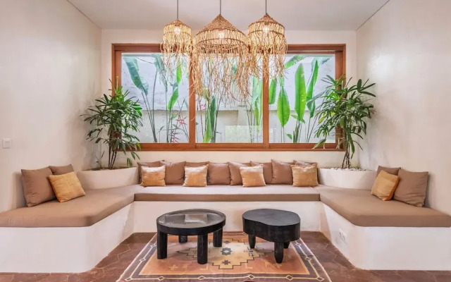 Victoria Villa by Betterplace
