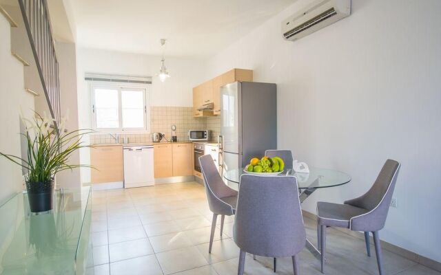 Aigli Villa