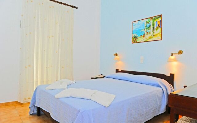 Tilemachos Rooms & Studios