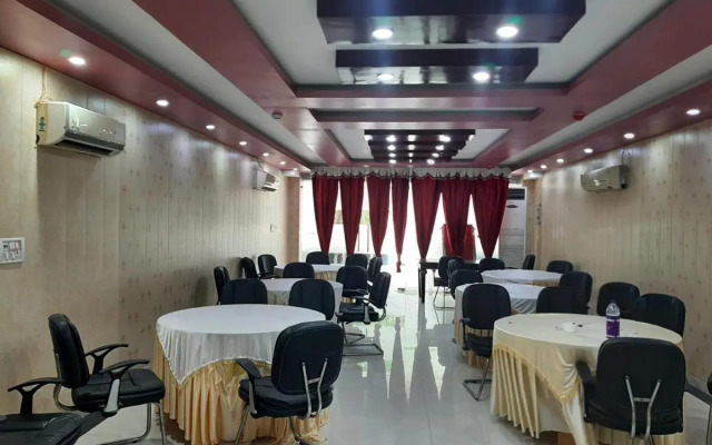Prem Plaza