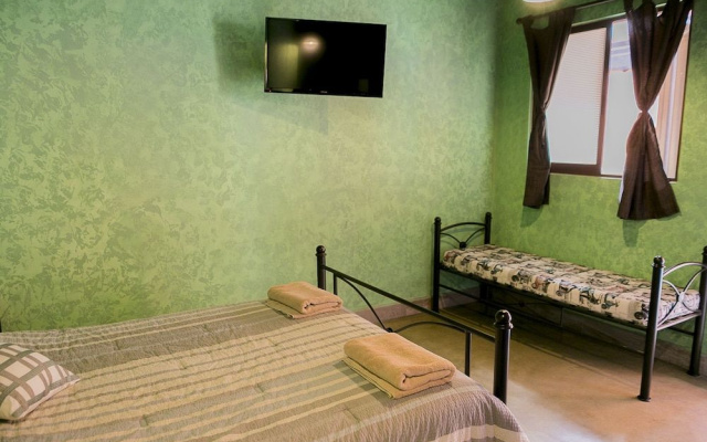 El Descanso Catedral Hotel