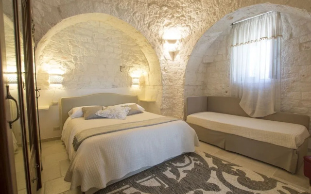 Trulli Laetitia