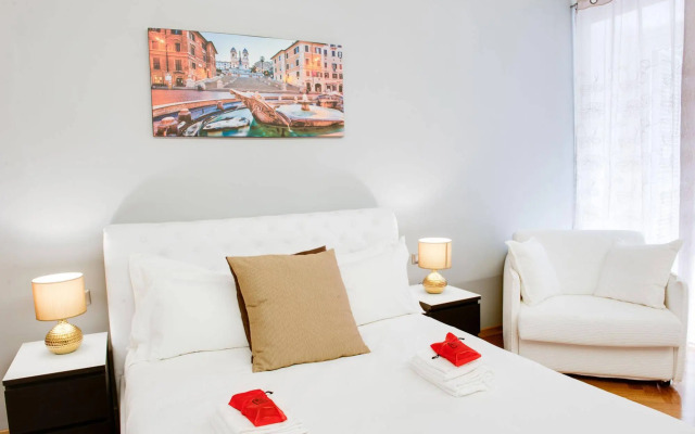 Lh Royal Suites