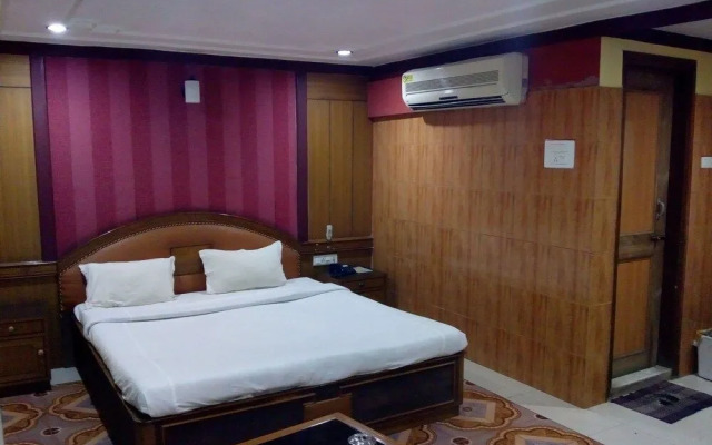 Hotel Rodali Residency