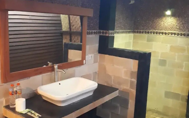 Sandy Beach Bungalows