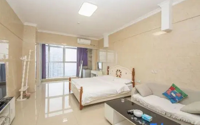 Manzi Homestay (Yiyang Oscar Plaza Branch)