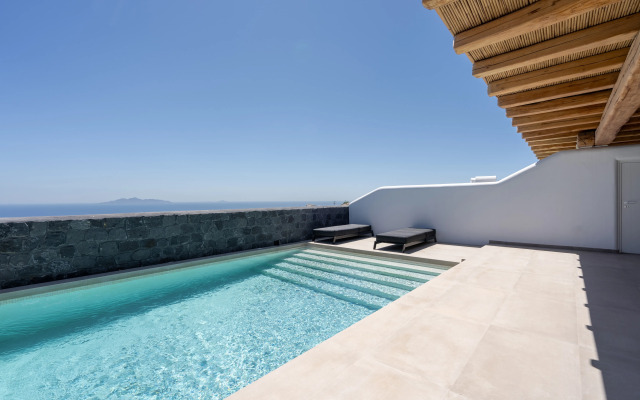 Nero Luxury Suites