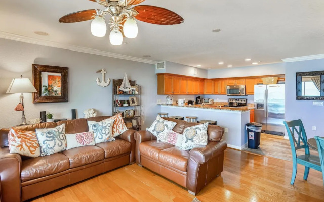 Oceanside 302