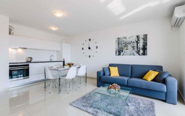 Apartment in Crikvenica 39077