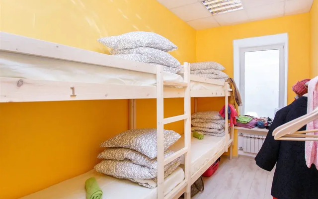 Four Squares Novoslobodskaya