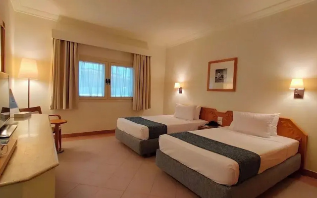 Camel Dive Club & Boutique Hotel