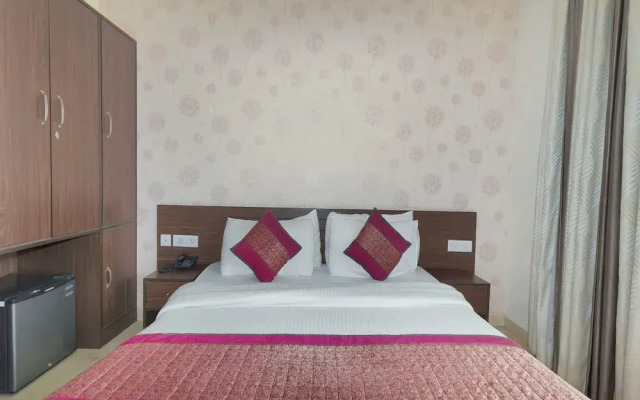 Oyo 8332 Branson Villa