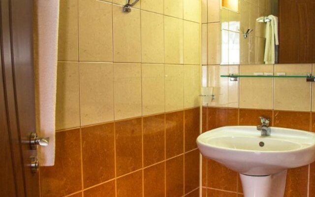 Complex Sunrise by HMG - All Inclusive