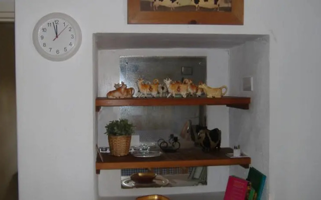 The Coach House, Fruit Hill