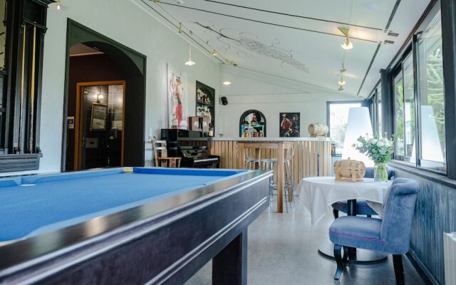 Logis Hôtel l'Essille