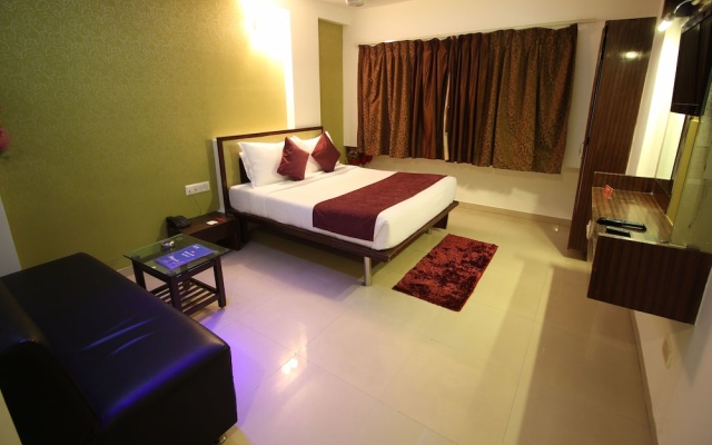 OYO Flagship 2485 Hotel Kalash Inn – Guest Rooms – Ahmedabad