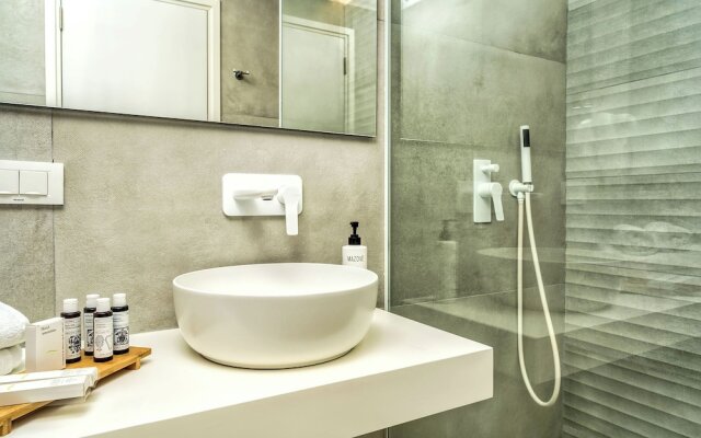 Myzith Luxury Suites
