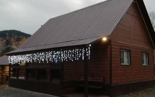 Гостевой Двор на Янтарной