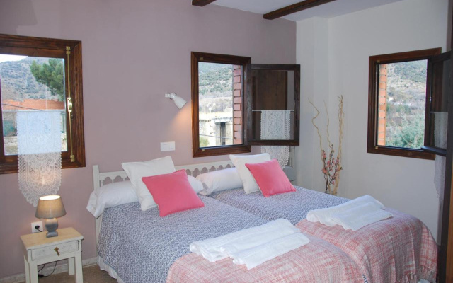 Hotel Rural Don Burguillo
