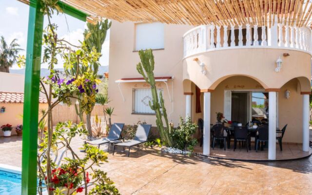 House Mestral Alcanar