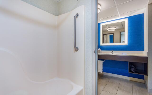 Holiday Inn Express Ramsey-Mahwah by IHG