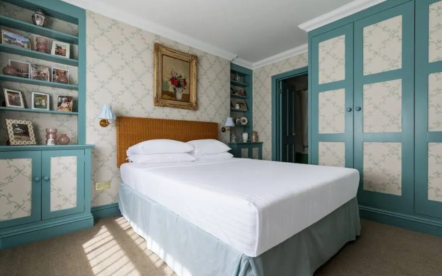 Westbourne Park Road Xvii by Onefinestay