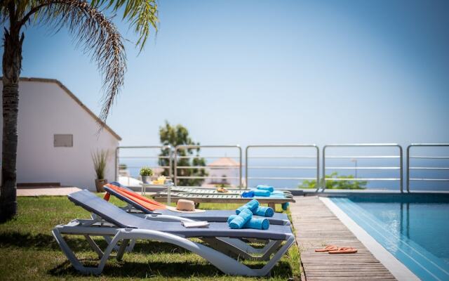 2 Charming Villa,Huge Terraces,Pool,Garden,Seaview