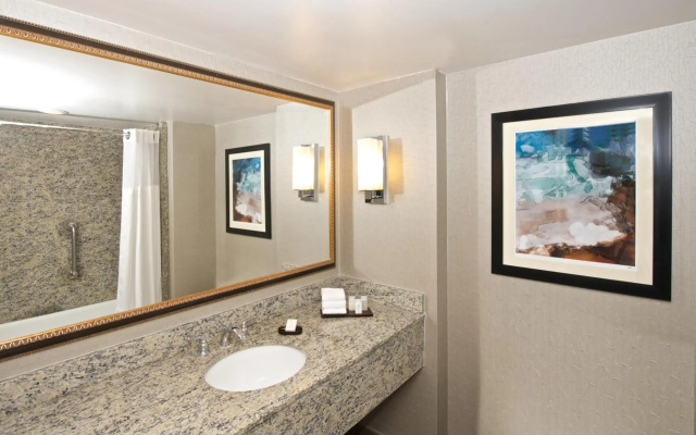 Embassy Suites by Hilton Seattle Bellevue