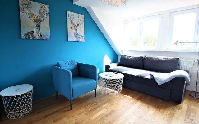 City-Apartment, Balkon & Parkplatz