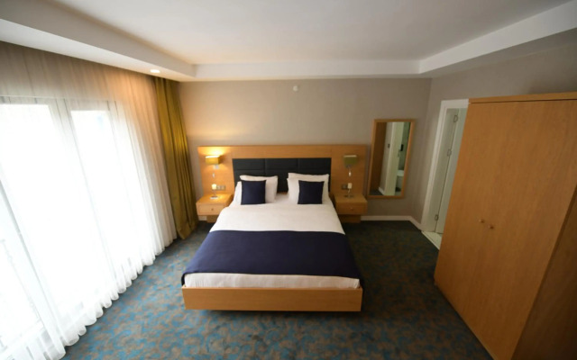 Sera Nature Hotel