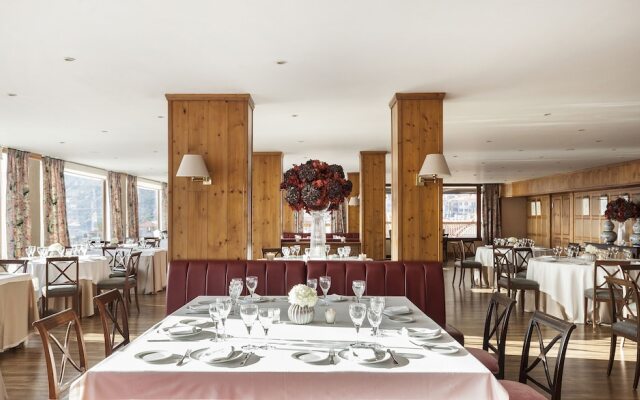 Santa Marina Arachova Hotel