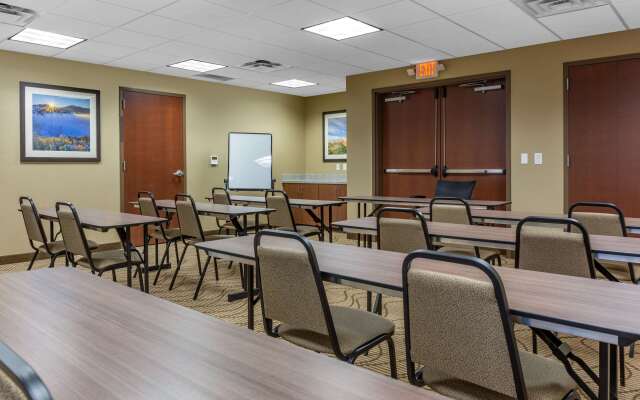 Comfort Inn & Suites Boise Airport