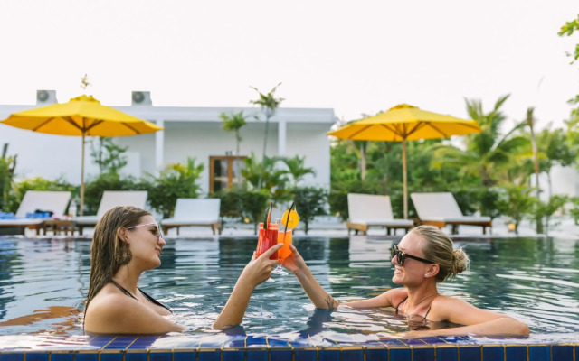 Ariya Resort