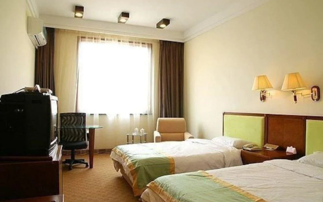 Wolong Shanshui Hotel - Qingdao