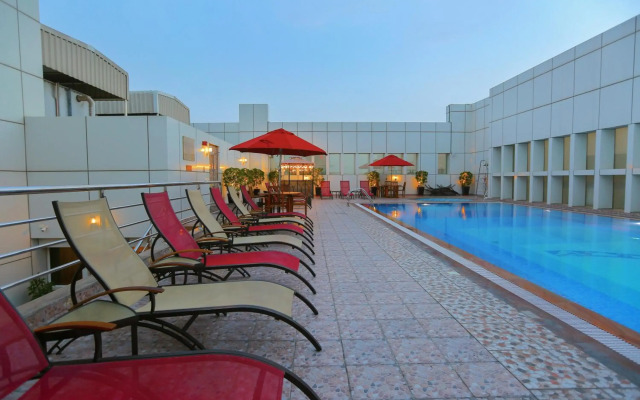 Ivory Grand Hotel Apartments